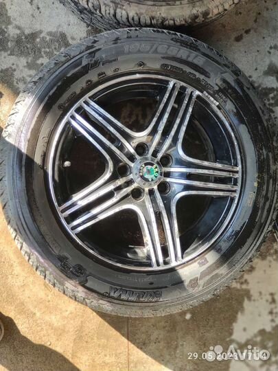 Колёса r15 на октавия тур