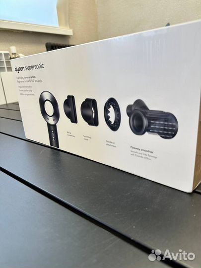 Фен Dyson Supersonic HD15 (Black/Nickel)