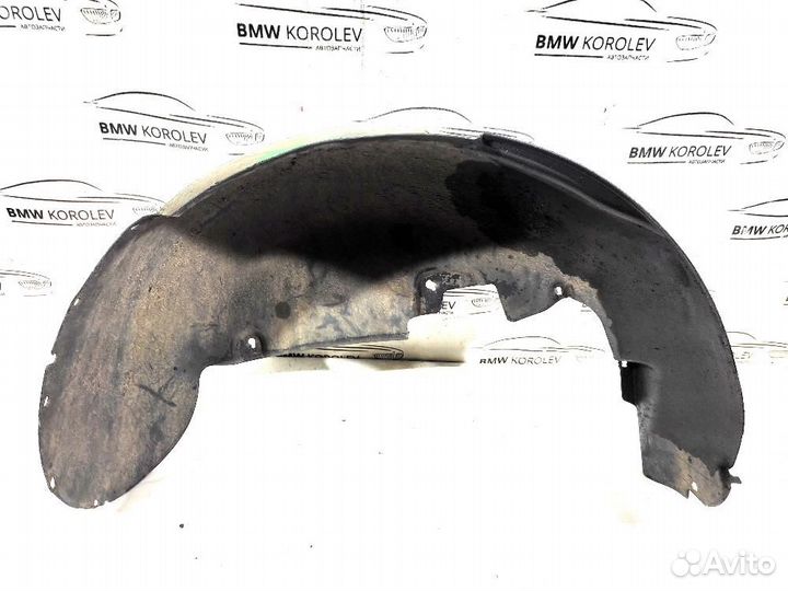 Подкрылок задний правый VW Touareg (2007-2010) Vol