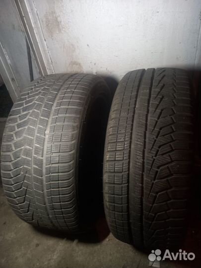 Hankook Winter I'Cept Evo2 W320C 225/45 R18 и 255/40 R18