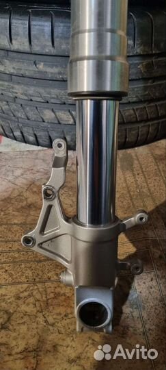 Перья вилки suzuki gsxr 750 y,k1,k2,k3