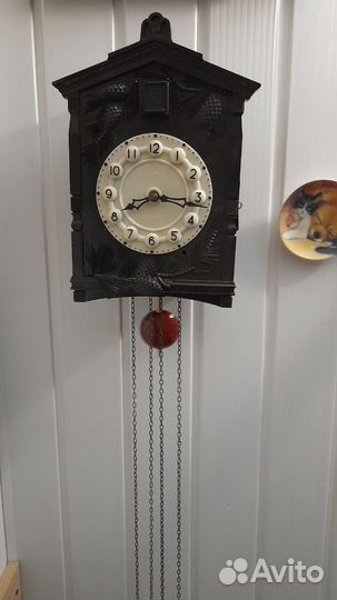 Часы настенные с кукушкой 