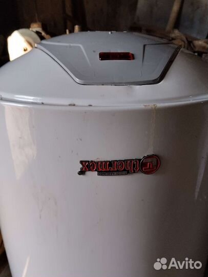 Водонагреватель (бежит причина не известна)