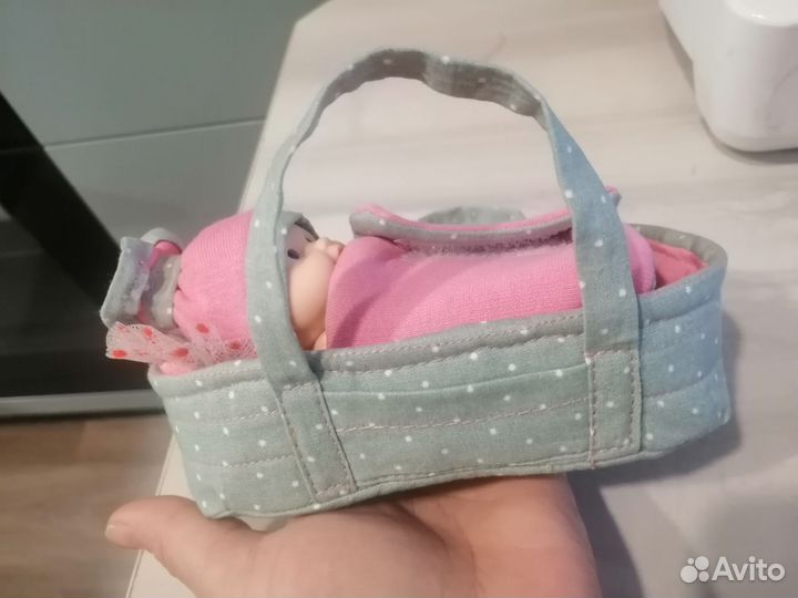 Пупс в люльке и конвертике