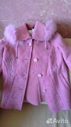 Продам дубленку для девочки