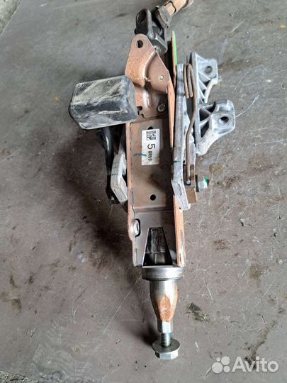 Рулевая колонка на Mazda 3