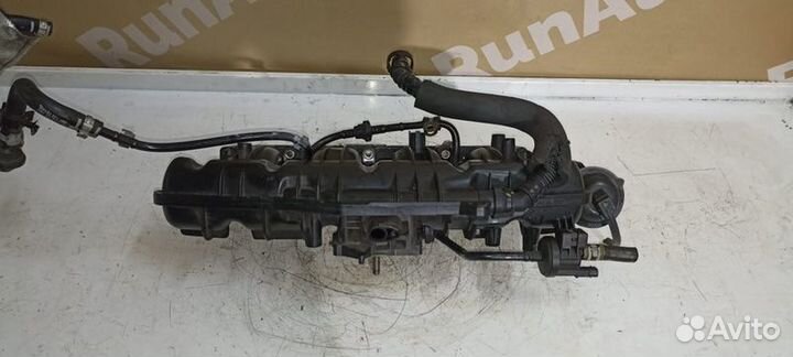 Коллектор впускной Audi A4 B8 CDH