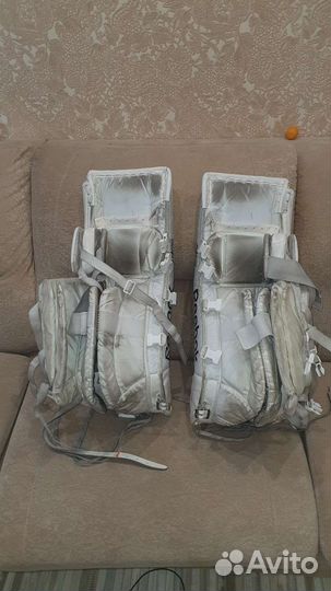 Щитки вратаря