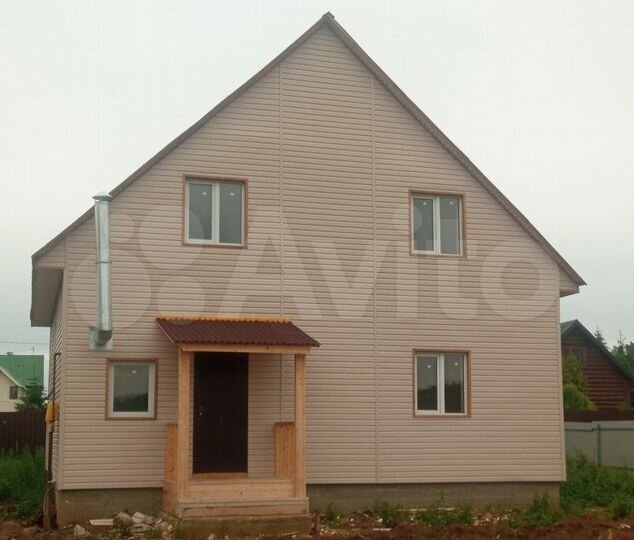 Дом 145 м² на участке 5 сот.