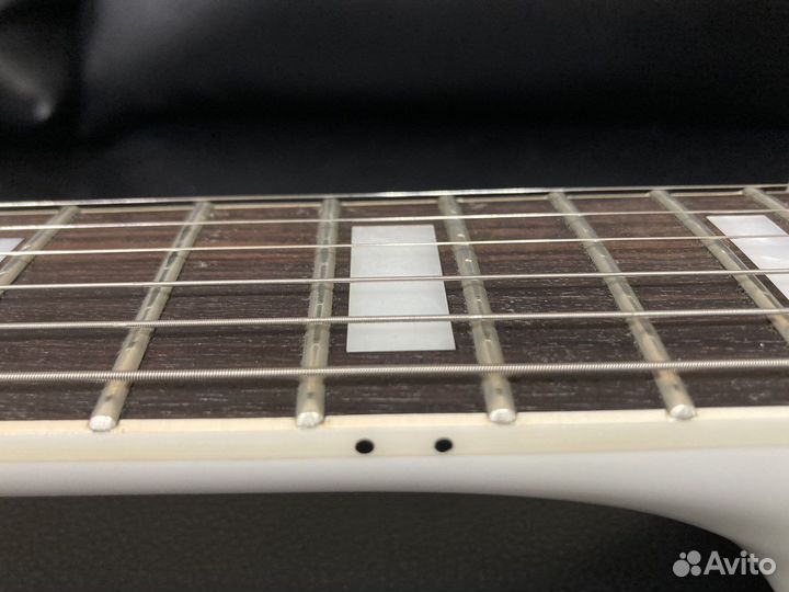 Электро гитара