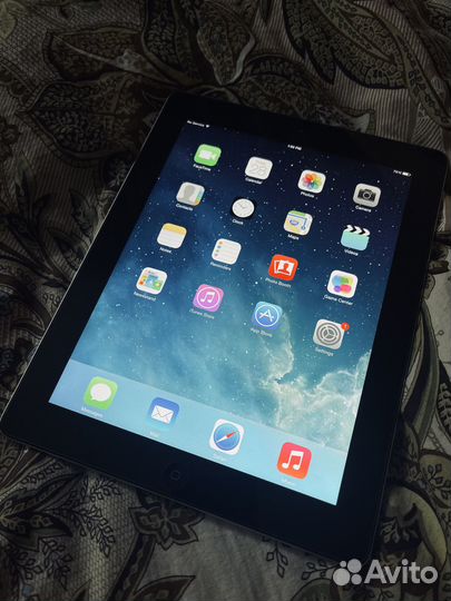 iPad 3 iOS 7 32GB Wifi+Cellular