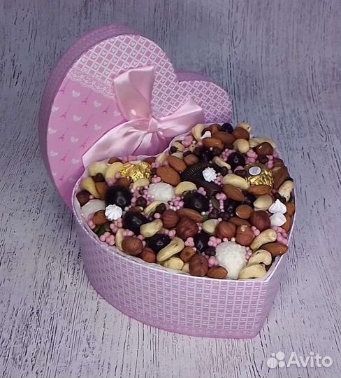 Сладкий подарок. Вкусные букеты. Подарок девушке