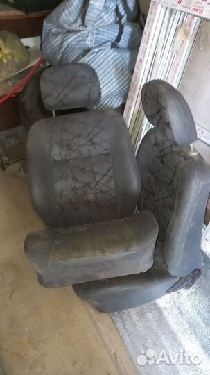 Кресла пассажирские transporter