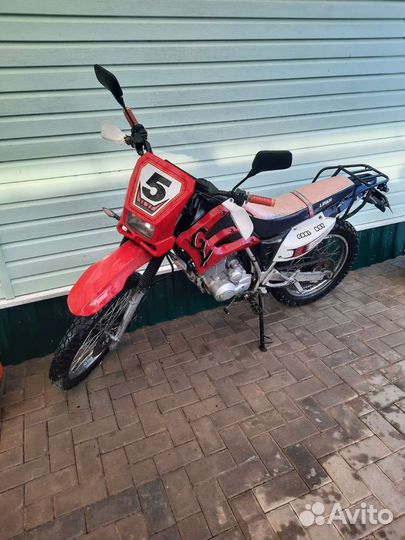 Мотоцикл Lifan LF 200 gy-5