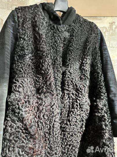 Шуба из натурального каракуля