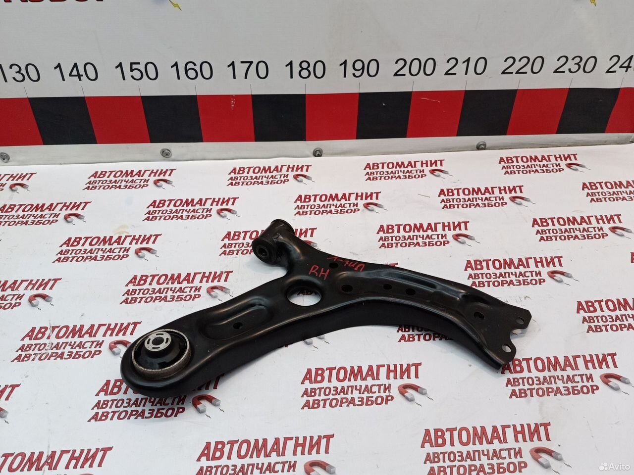 Рычаг передний правый Changan Uni-V