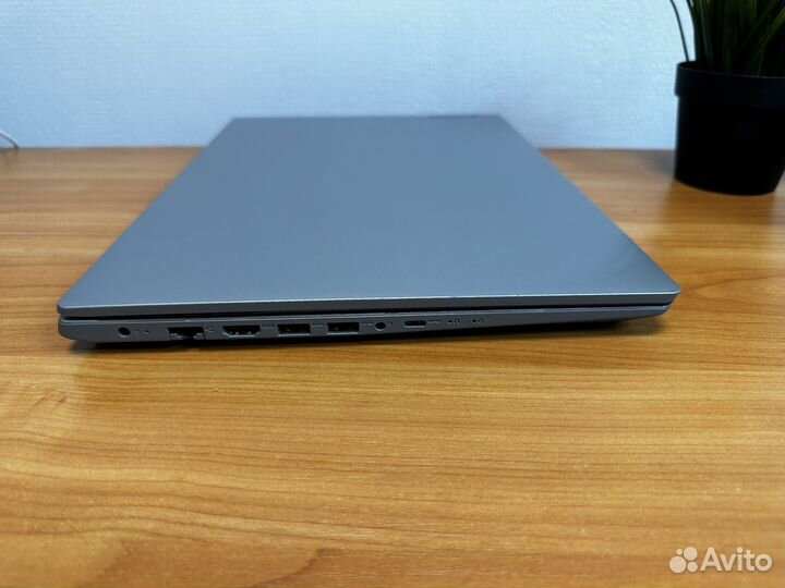 Lenovo ideapad L340 / Ryzen 5 / Vega 8 / SSD 240