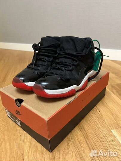 Nike air jordan 11