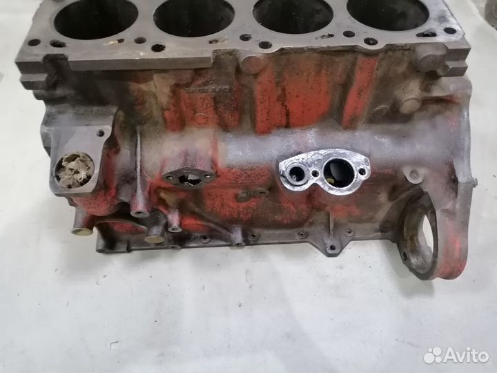 Блок цилиндров голый 2.0 B19A Volvo 340 1984-1991