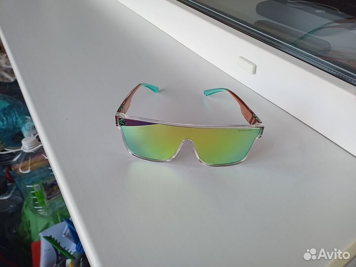 Солнцезащитные очки новые