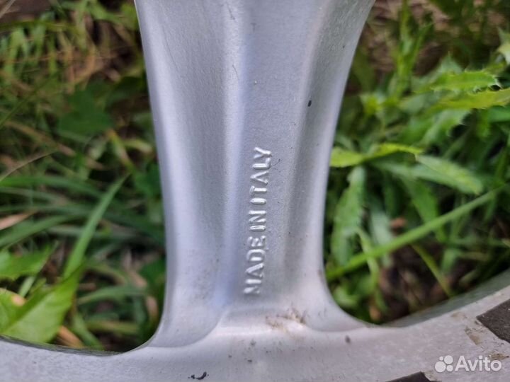 Литые диски с резиной r16