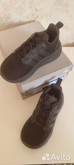 Кроссовки adidas