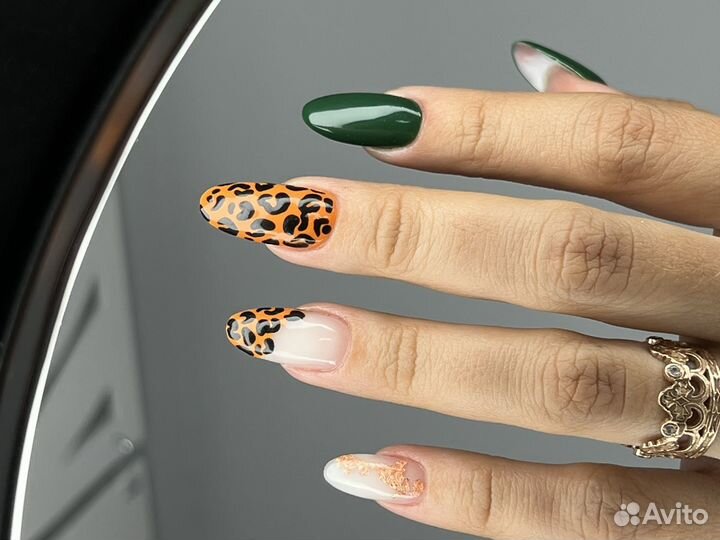 Наращивание ногтей, маникюр, педикюр, гель-лак