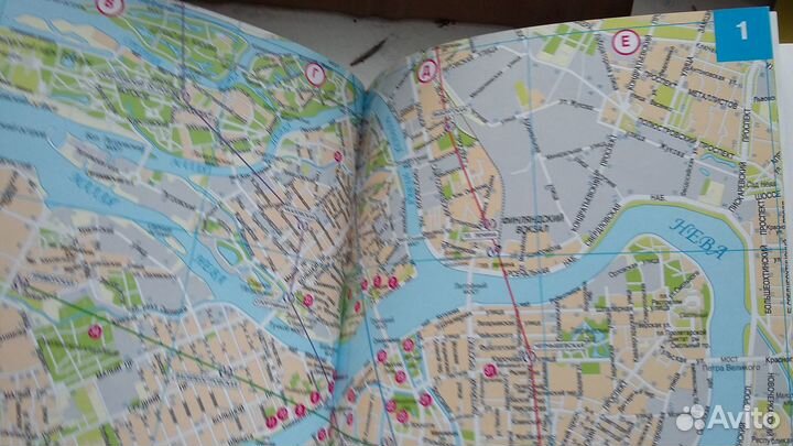 Путеводитель по Санкт-Петербургу (с картой)