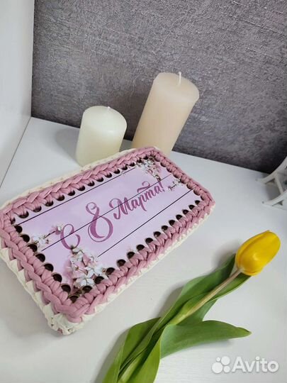 Корзина подарок на 8 марта