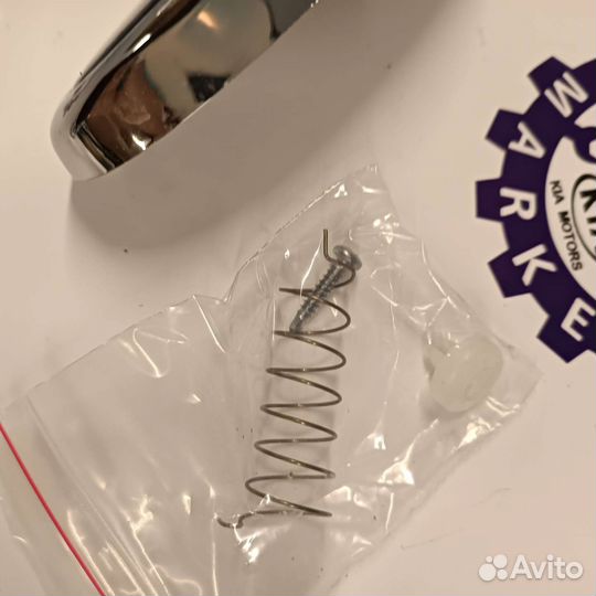 Эмблема передняя Ford Focus 2 новая