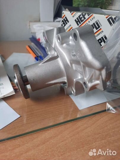 Помпа mitsubishi гольф лансер.дв.1.3,1.6 16кл