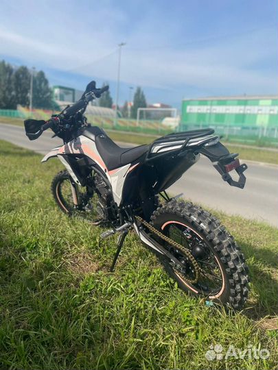 Мотоцикл Regulmoto CR-X 300