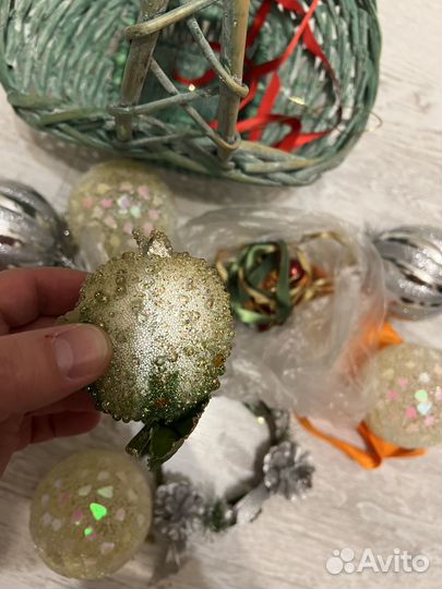 Елочные игрушки