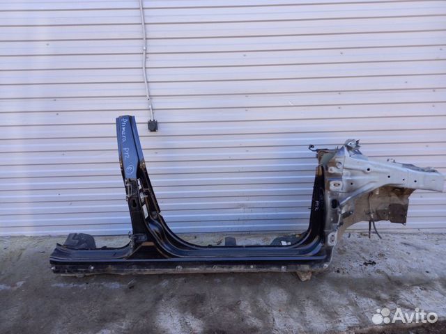 Боковина правая Nissan Primera P12 2002-2007