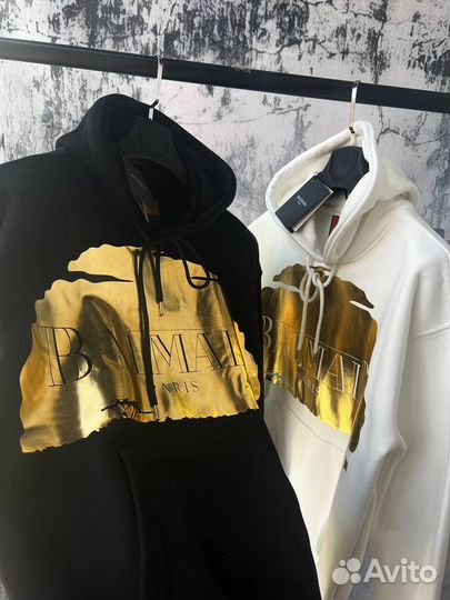 Balmain кофта новинка 2025