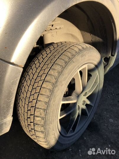 Hankook Nordik IS RW08 225/60 R17
