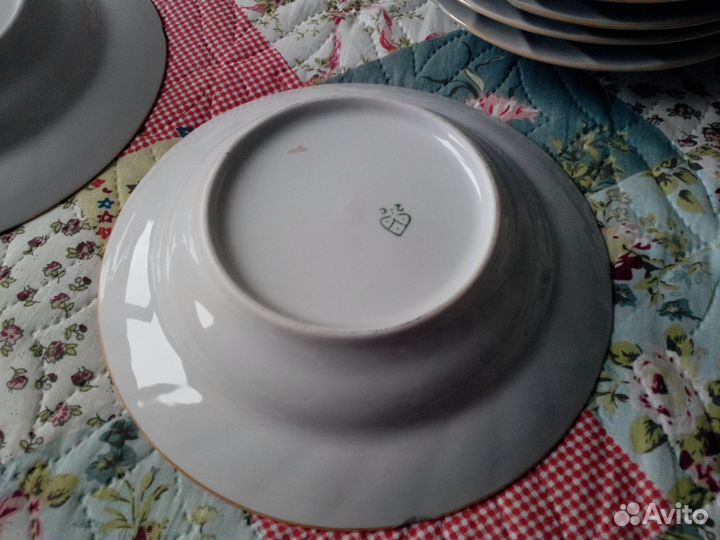 Фарфоровые тарелки 17,5-20 см