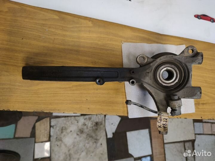 Кулак левый Hyundai Sonata EF 2001-2012