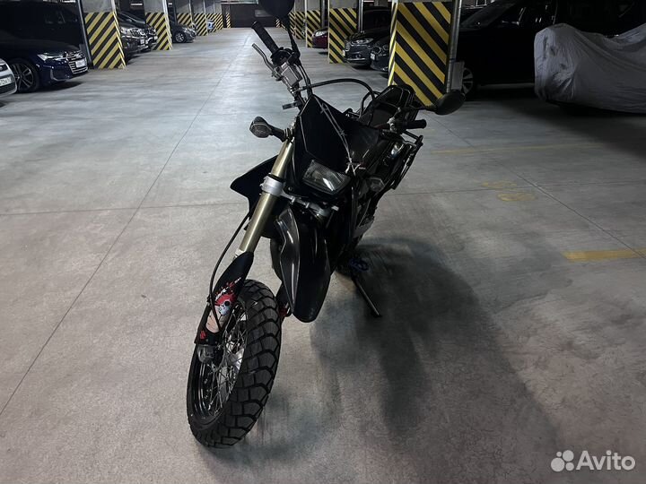 Suzuki DRZ-SM 400 K9 2008г