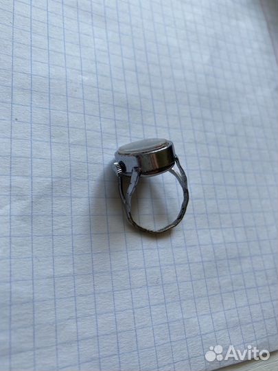 Часы кольцо Чайка