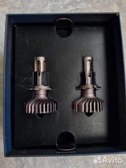 LED лампы Philips H7 X-tremeUltinon gen2 5800K