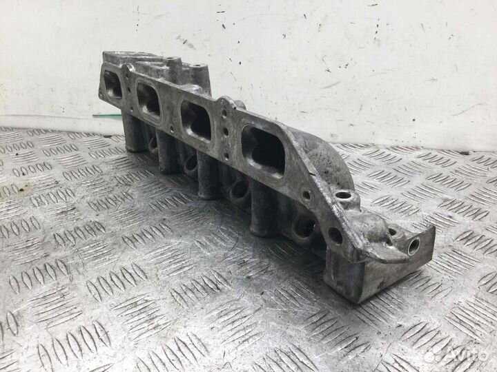 Коллектор впускной Renault Megane K4M812