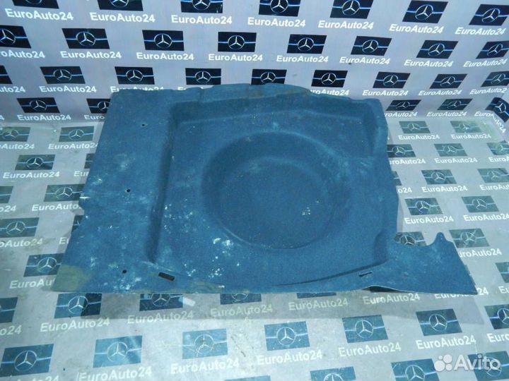Обшивка багажника Mercedes-Benz E-Class 2002 W211