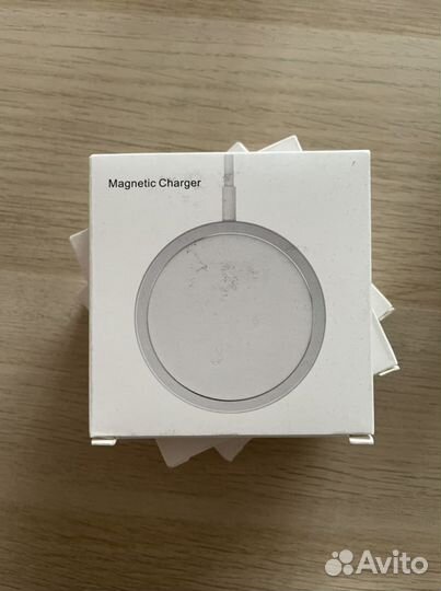 Магнитная зарядка MagSafe