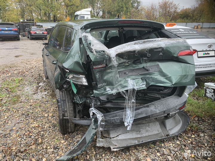 Skoda Karoq 1.4 AT, 2021, битый, 20 000 км