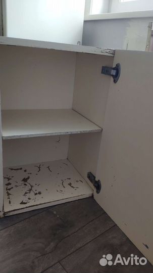 Кухонный навесной и напольный шкаф бу