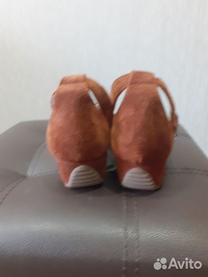 Балетки на танкетке,37 р-р натуральная замша