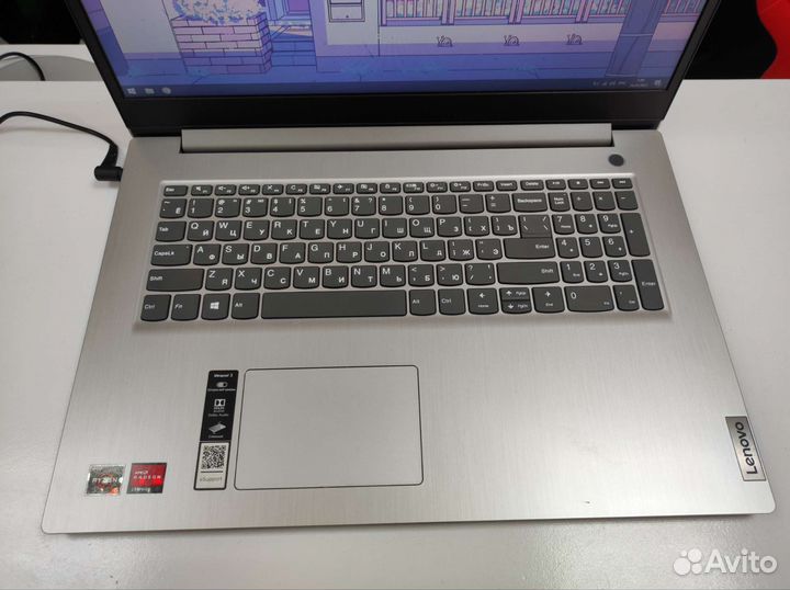 Топовый Lenovo 17.3