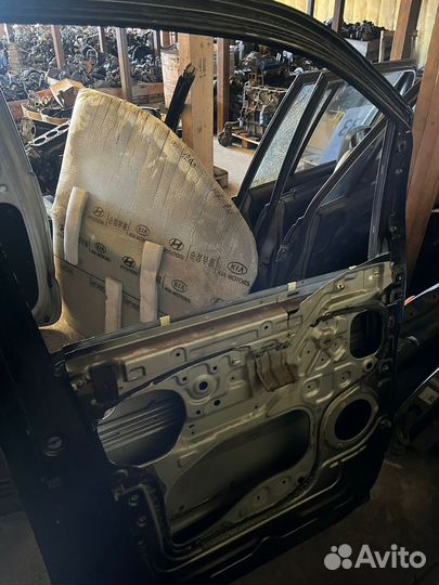 Дверь передняя левая старекс Hyundai Starex