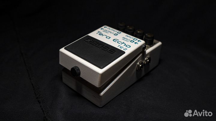 Педаль Boss TE 2 Tera Echo